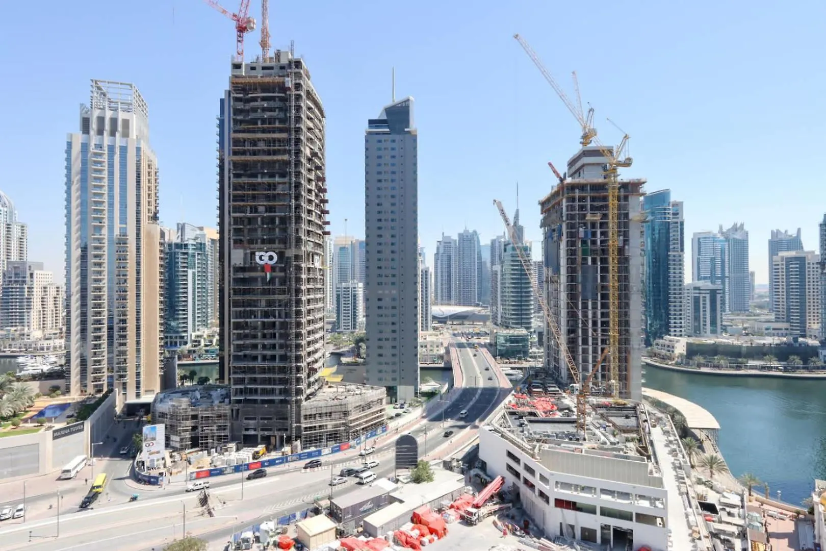 Livbnb-Luxurious 1Bhk In The Heart Of Dubai Marina Apartment