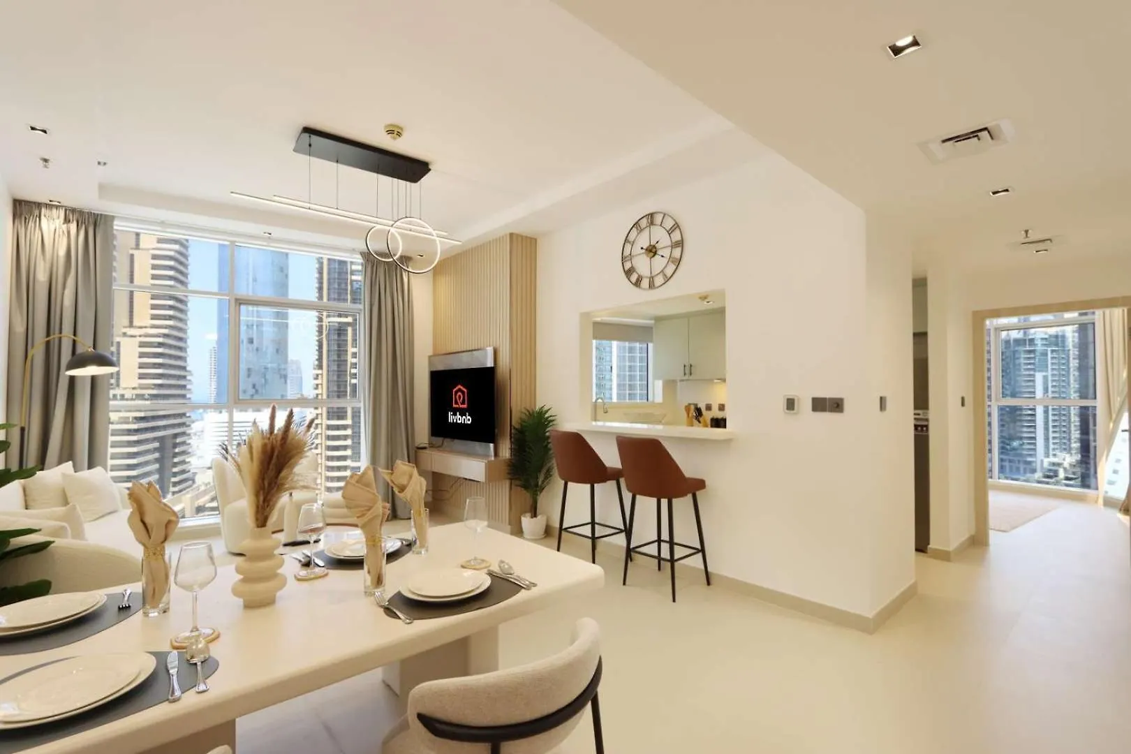 Livbnb-Luxurious 1Bhk In The Heart Of Dubai Marina Apartment