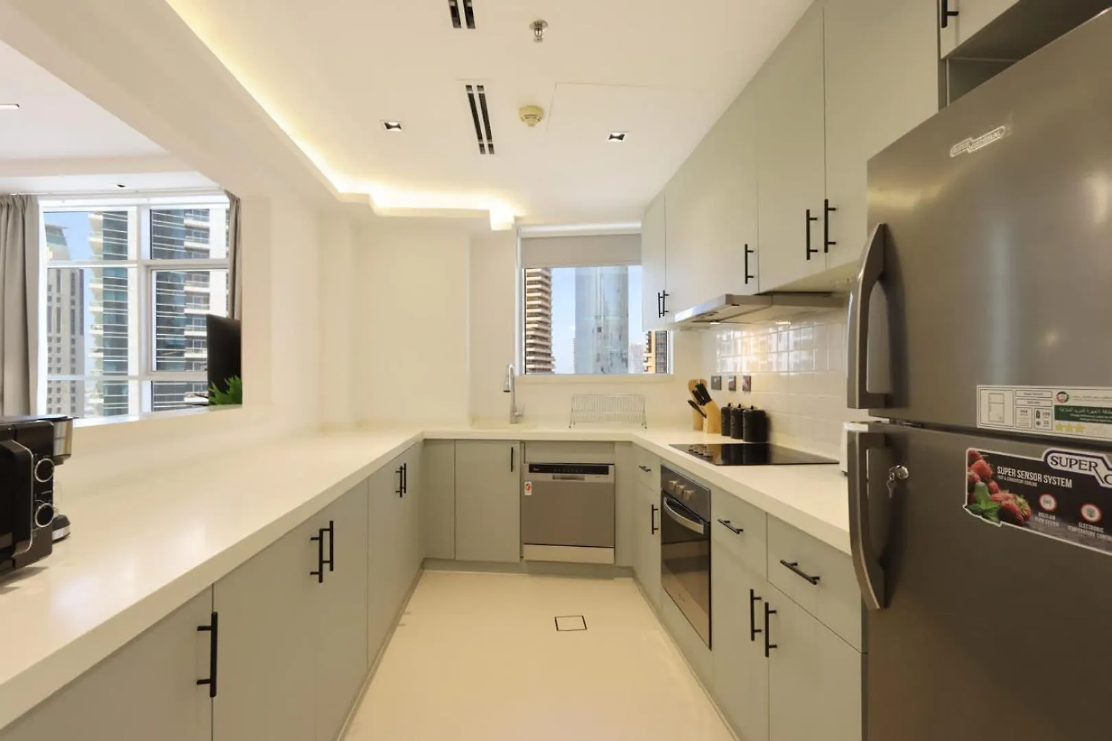 Daire Livbnb-Luxurious 1Bhk In The Heart Of Dubai Marina Birleşik Arap Emirlikleri